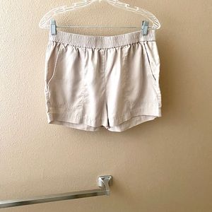 EUC BCBG Khaki “Noah” Elastic Band Shorts